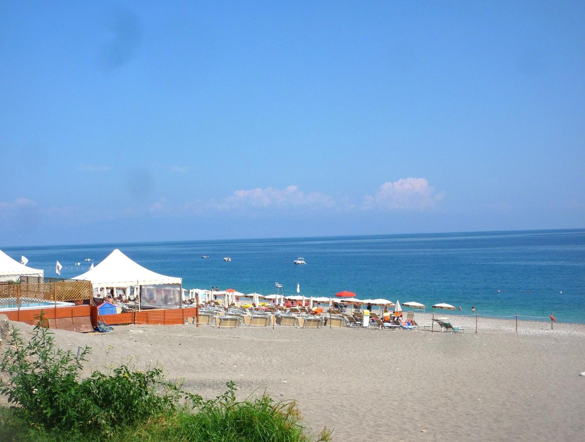 Seafront Apartments Garden House Таормина Экстерьер фото